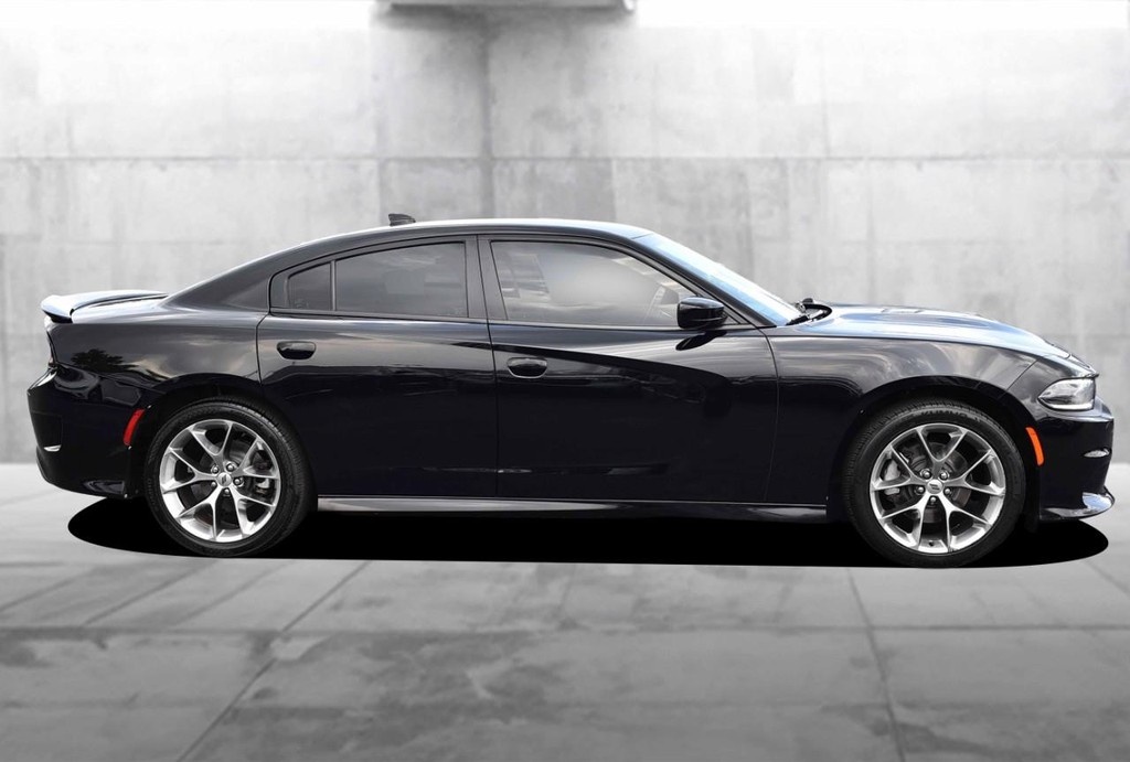 Dodge Charger Vehicle Full-screen Gallery Image 05