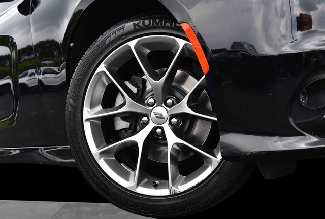 Dodge Charger Vehicle Image 03