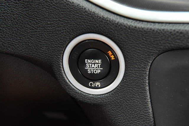 Dodge Charger Vehicle Image 16