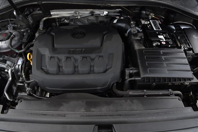 Volkswagen Tiguan Vehicle Image 28