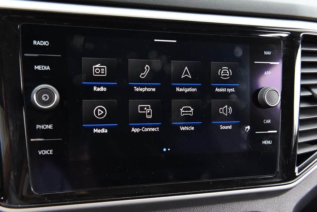 Volkswagen Atlas Vehicle Full-screen Gallery Image 14