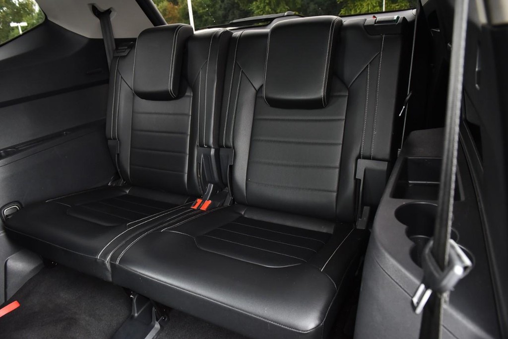 Volkswagen Atlas Vehicle Full-screen Gallery Image 25