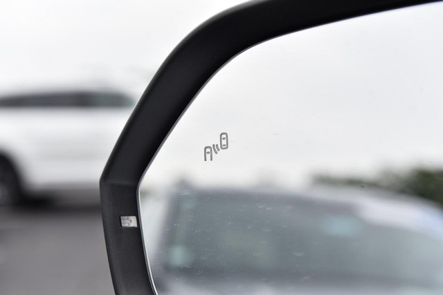 Volkswagen Atlas Vehicle Image 10