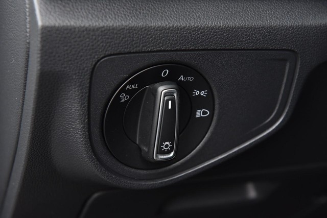 Volkswagen Atlas Vehicle Image 11