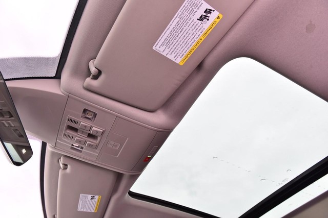 Volkswagen Atlas Vehicle Image 21