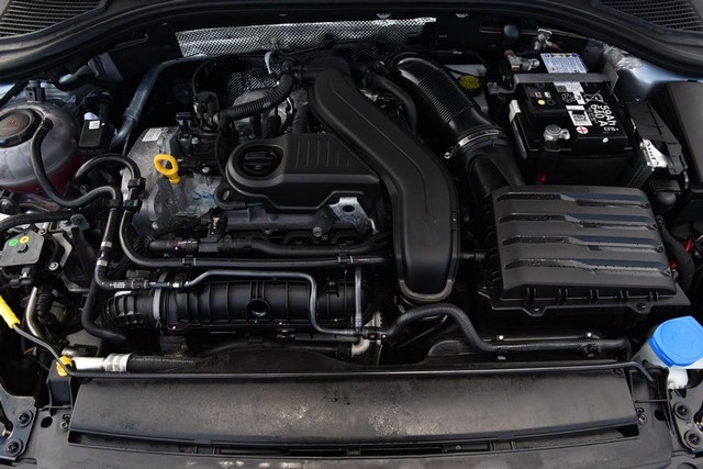 Volkswagen Jetta Vehicle Image 23