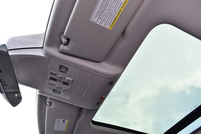 Volkswagen Tiguan Vehicle Image 20