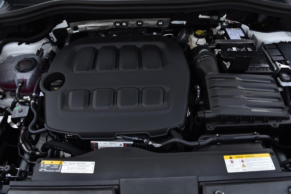 Volkswagen Tiguan Vehicle Full-screen Gallery Image 27