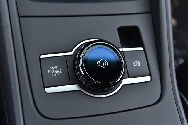 Volkswagen Tiguan Vehicle Image 17