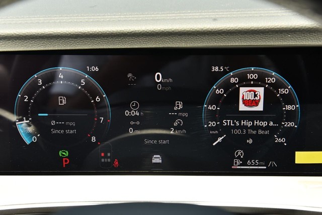 Volkswagen Tiguan Vehicle Image 12