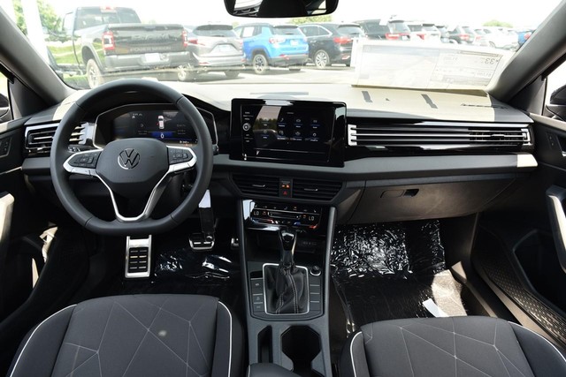 Volkswagen Jetta Vehicle Image 07