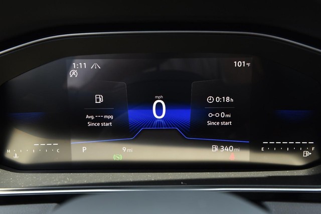 Volkswagen Jetta Vehicle Image 12