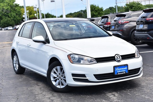 Volkswagen Golf Vehicle Image 02