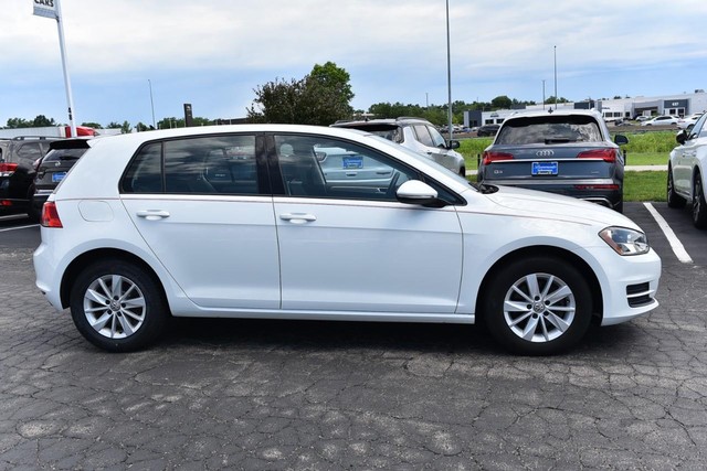Volkswagen Golf Vehicle Image 05