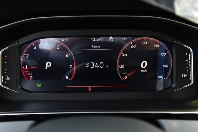 Volkswagen Jetta GLI Vehicle Image 12