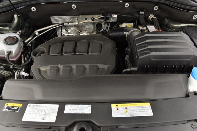 Volkswagen Atlas Cross Sport Vehicle Image 27