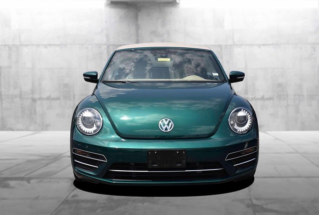 Volkswagen Beetle Convertible Vehicle Image 04