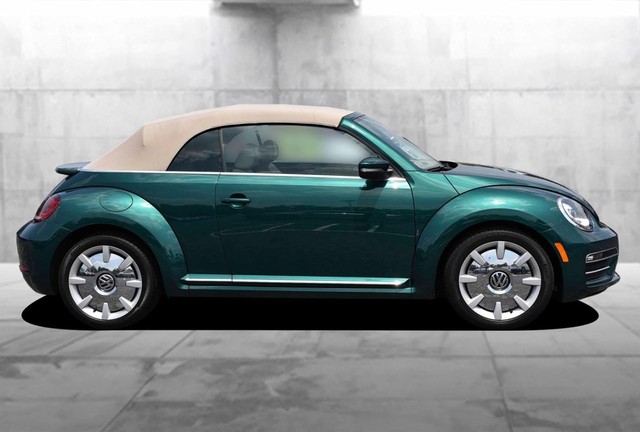 Volkswagen Beetle Convertible Vehicle Image 05