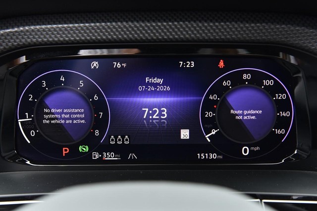 Volkswagen Atlas Cross Sport Vehicle Image 12