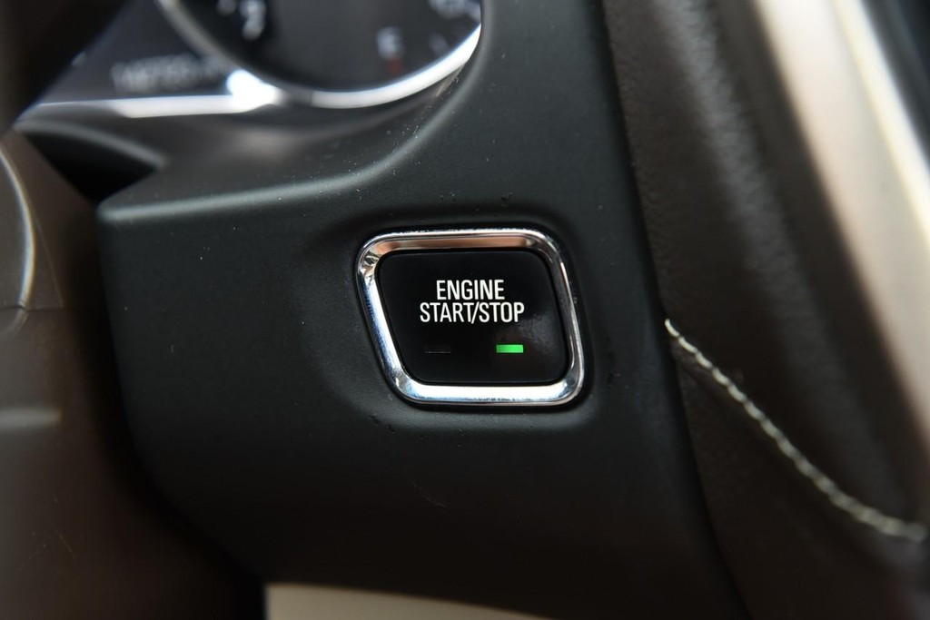 GMC Acadia Vehicle Full-screen Gallery Image 20