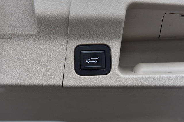 GMC Acadia Vehicle Image 31