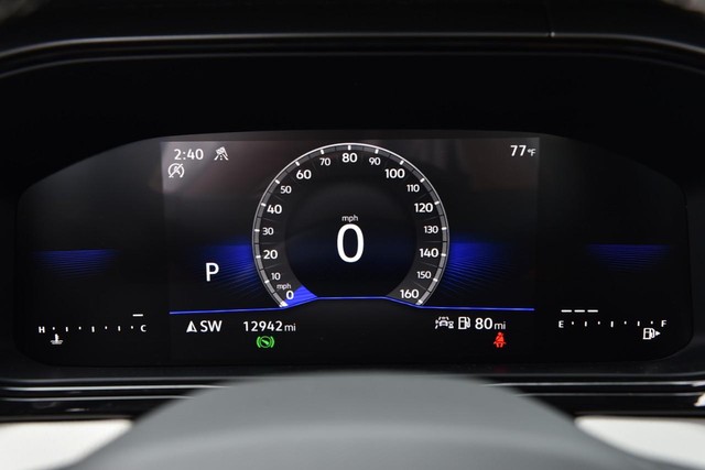 Volkswagen Taos Vehicle Image 11