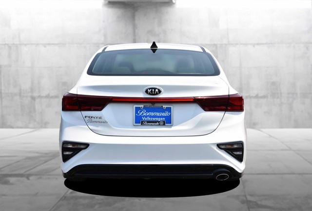 Kia Forte Vehicle Image 06