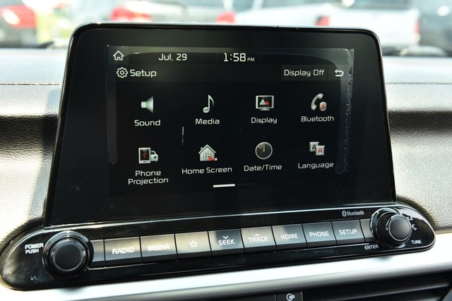 Kia Forte Vehicle Image 12