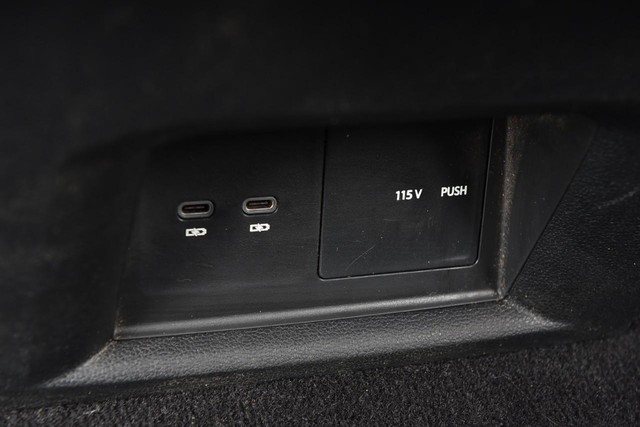 Volkswagen Atlas Vehicle Image 24
