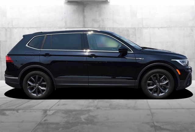 Volkswagen Tiguan Vehicle Image 05
