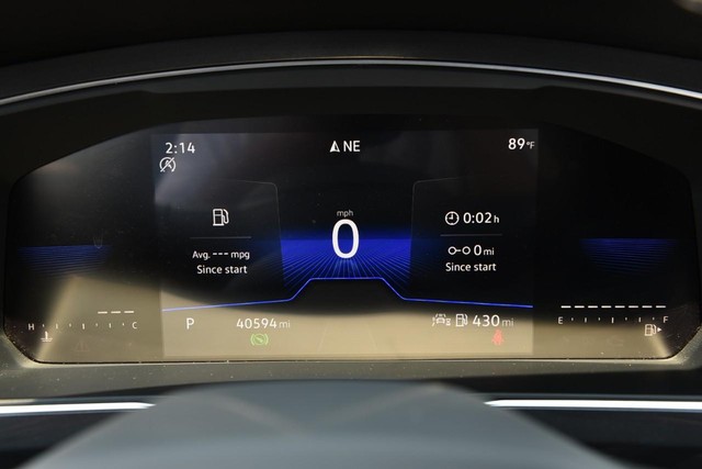 Volkswagen Tiguan Vehicle Image 12