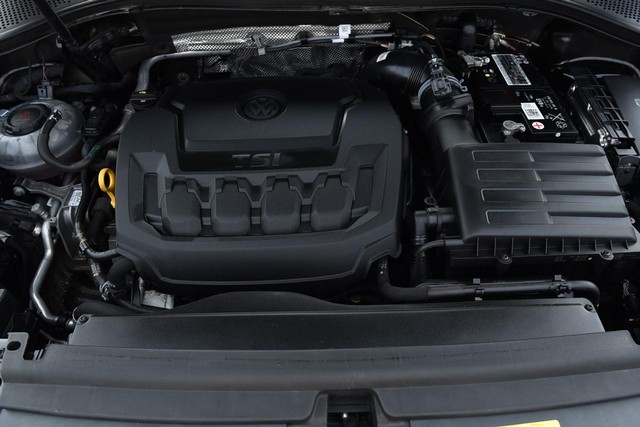Volkswagen Tiguan Vehicle Image 28
