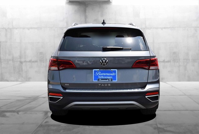 Volkswagen Taos Vehicle Image 06
