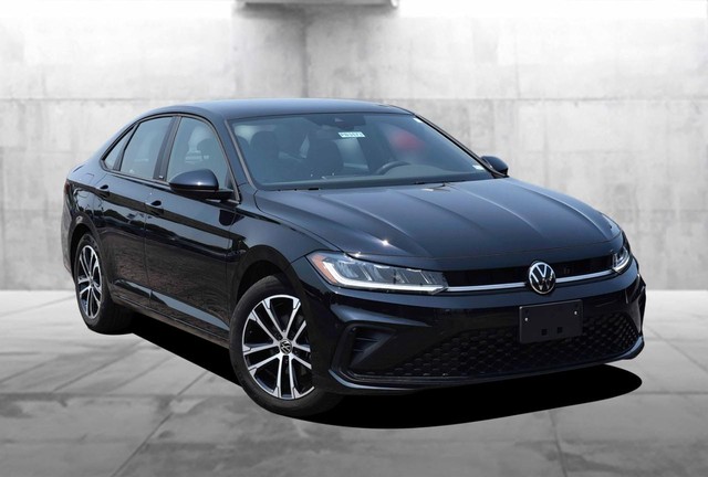 Volkswagen Jetta Vehicle Image 02