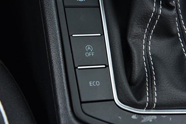 Volkswagen Jetta Vehicle Image 17