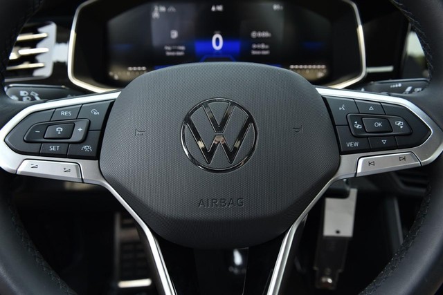 Volkswagen Jetta Vehicle Image 18