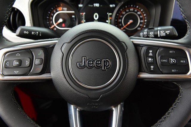Jeep Wrangler Vehicle Image 18