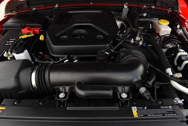 Jeep Wrangler Vehicle Image 25