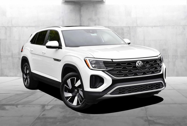 Volkswagen Atlas Cross Sport Vehicle Image 02