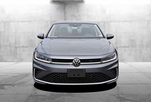 Volkswagen Jetta Vehicle Image 04