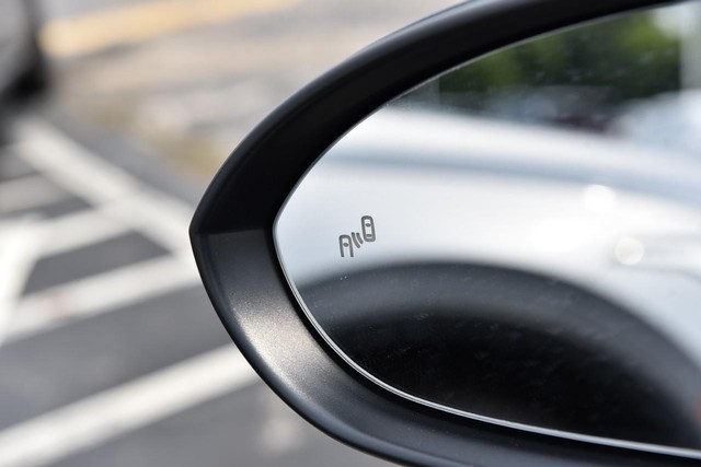 Volkswagen Jetta Vehicle Image 10