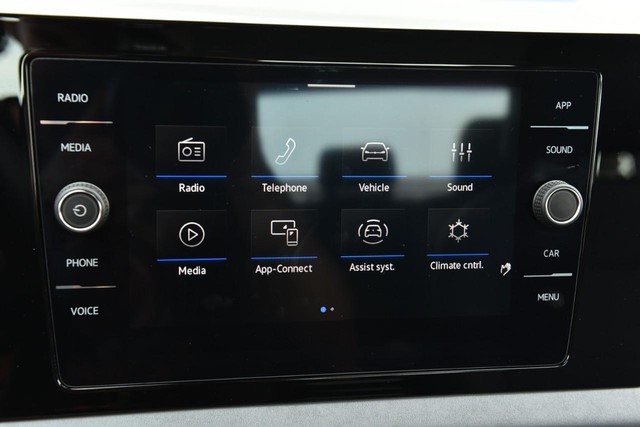 Volkswagen Jetta Vehicle Image 14