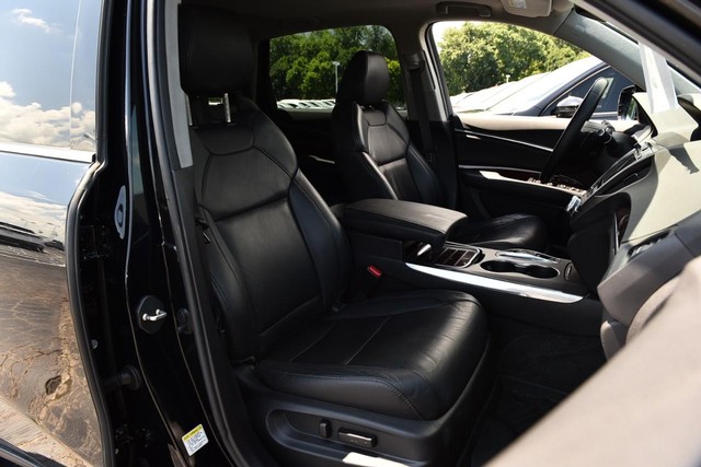 Acura MDX Vehicle Image 23