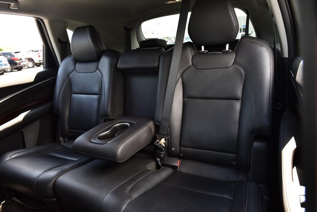 Acura MDX Vehicle Image 25