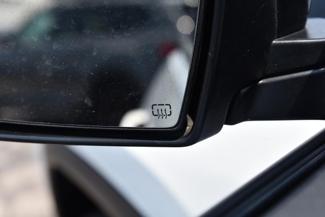 Jeep Compass Vehicle Image 09