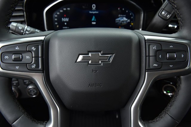 Chevrolet Silverado 1500 Vehicle Image 16