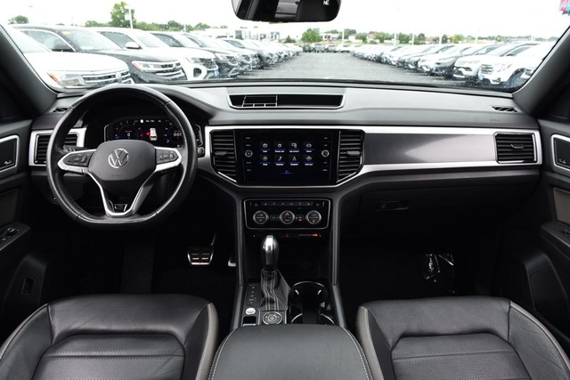 Volkswagen Atlas Cross Sport Vehicle Image 07