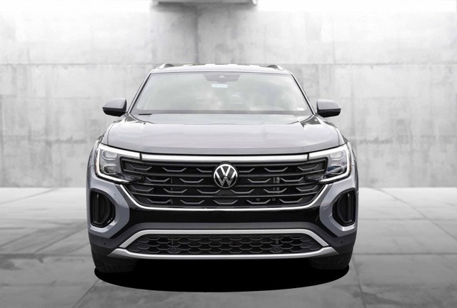 Volkswagen Atlas Cross Sport Vehicle Image 04
