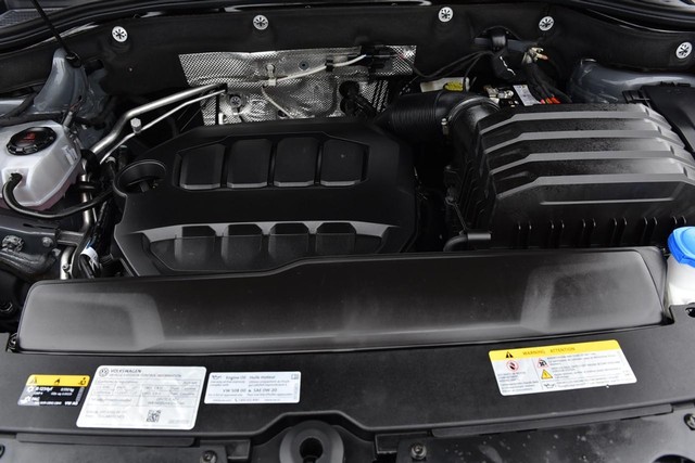 Volkswagen Atlas Cross Sport Vehicle Image 26