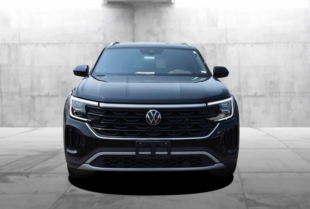 Volkswagen Atlas Cross Sport Vehicle Image 04